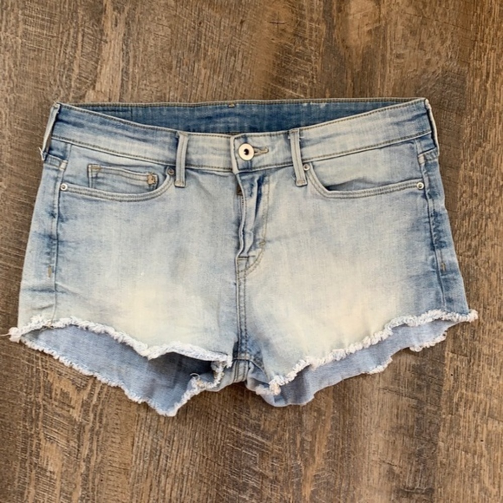 H&M Cut Off Jean Shorts Pre Owned Sz 4